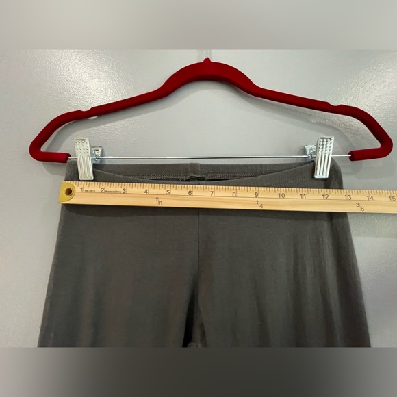 Vegas Royalty (2) Piece Set Gray & White Embellishment Tank Top New Orleans Sz M - Picture 15 of 16